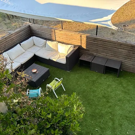 Maison Familiale Avec Grand Jardin Et Jeux Enfants